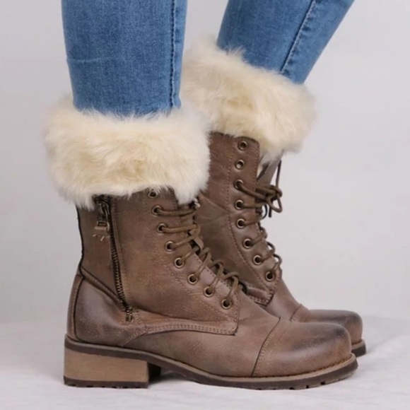 Boutique Accessories - Super cute faux fur boot toppers